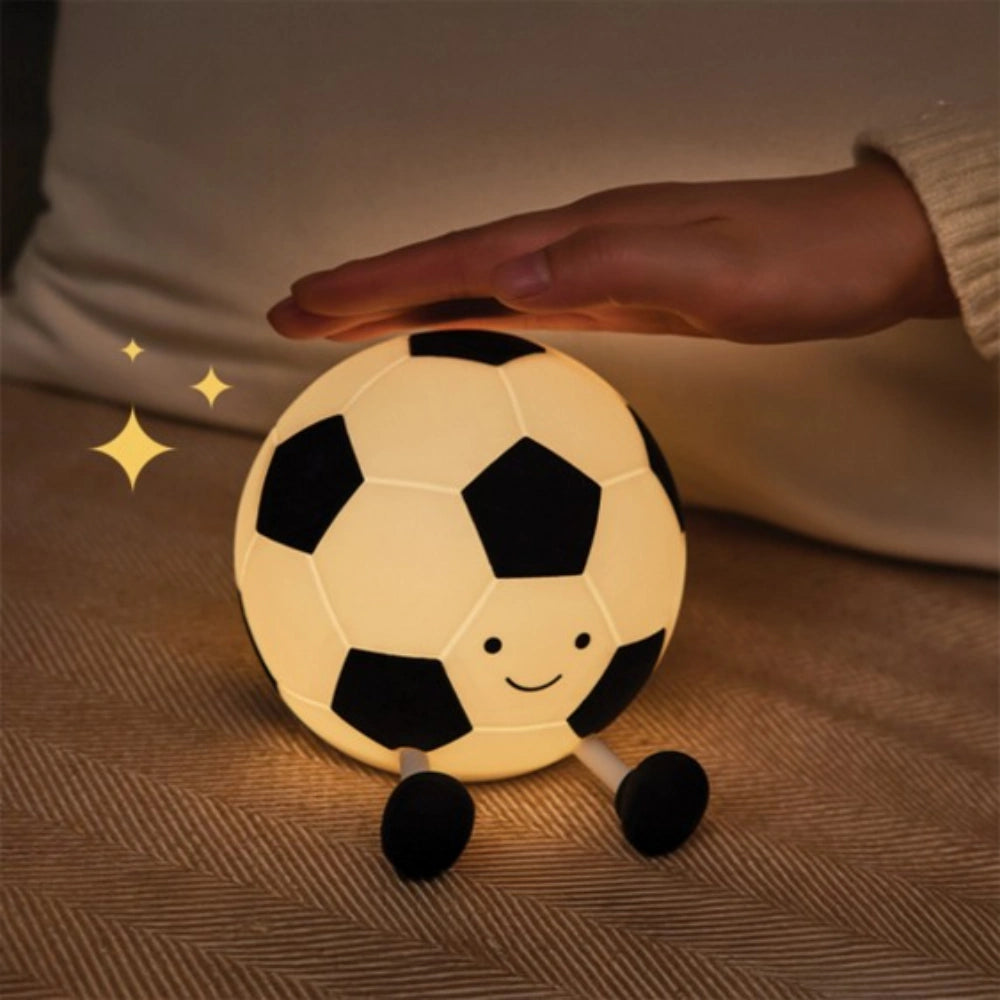 Lampada in Silicone Olli Chibi Friends Palla da Calcio - Luce Notturna Ricaricabile