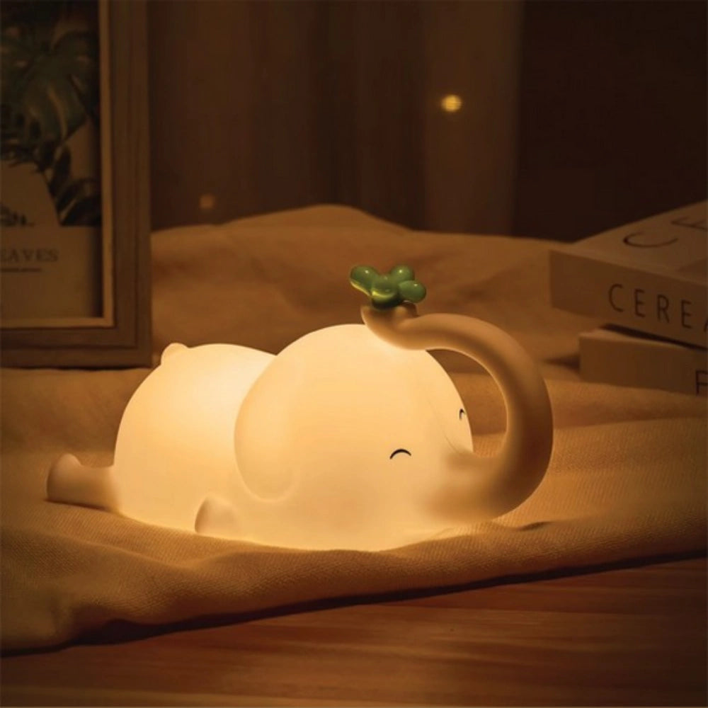 Lampada in Silicone Olli Chibi Friends Elefante - Luce Notturna Ricaricabile