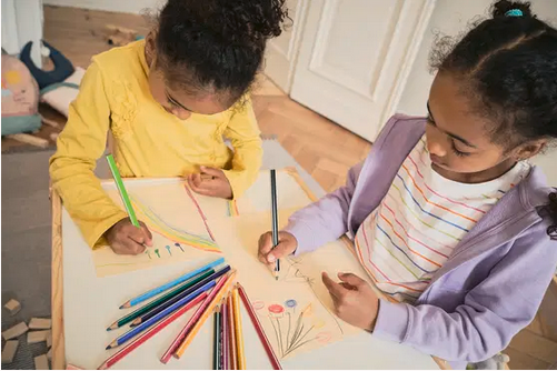 Matita colorata MAXI a sezione triangolare STABILO Trio thick Astuccio da 24 colori o 12 colori + temperin