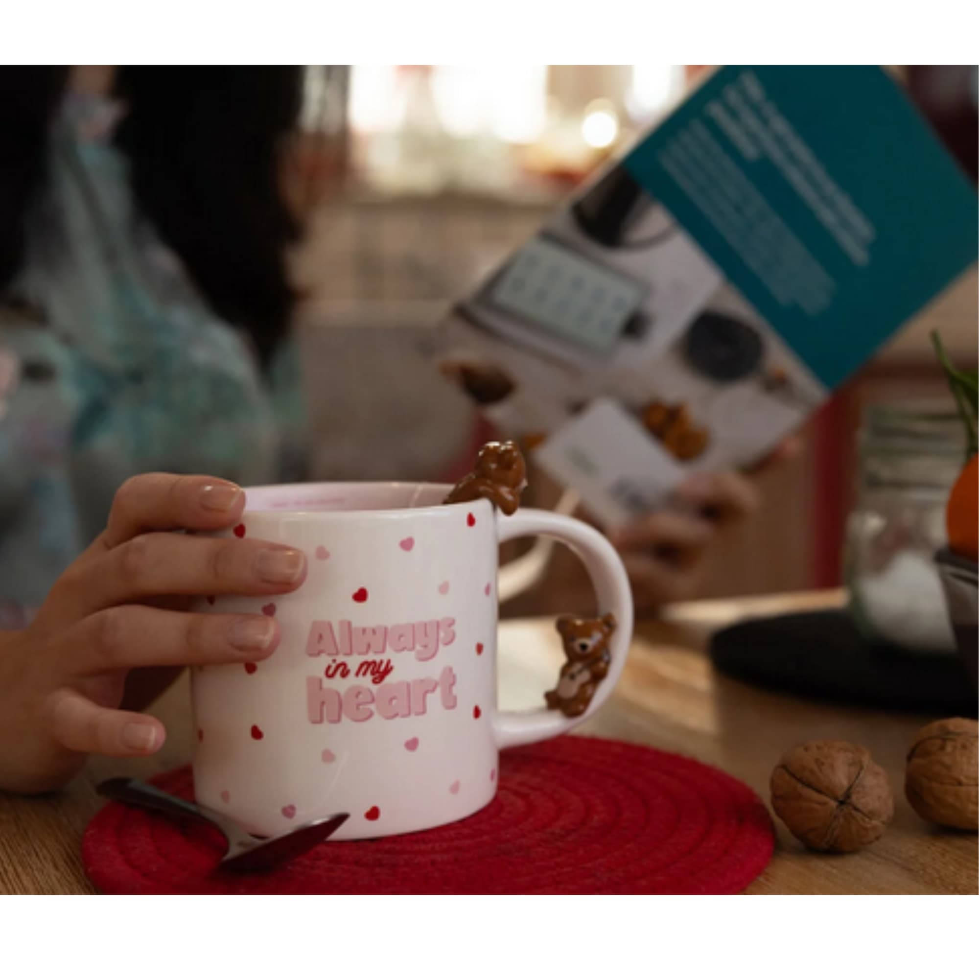 TAZZA LEGAMI SAN VALENTINO ORSETTI DISPONIBILE DA CARTOLERIA CLAUDIO A GIUGLIANO NAPOLI