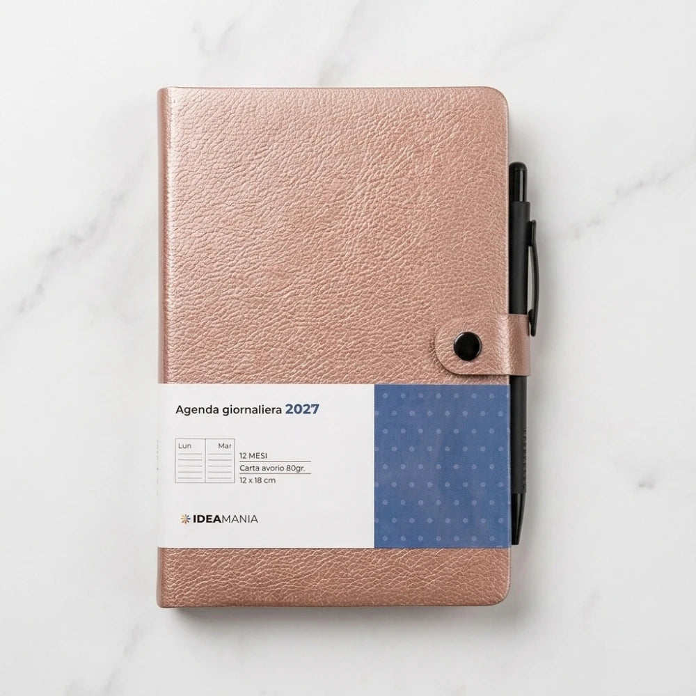 Agenda giornaliera 2027 con chiusura a clip e penna Ideamania by Seven 12 × 18 cm