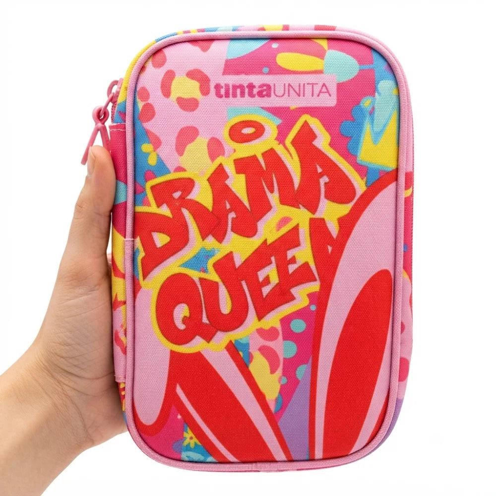 Astuccio TintaUNITA Drama Queen OneTime Soft – vista frontale fantasia graffiti rosa