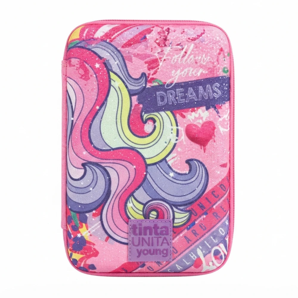 Astuccio TintaUNITA Young Dream Unicorn One Time 2026/2027 – astuccio morbido rosa con criniera di unicorno multicolore e scritta Follow Your Dreams, materiale scolastico incluso