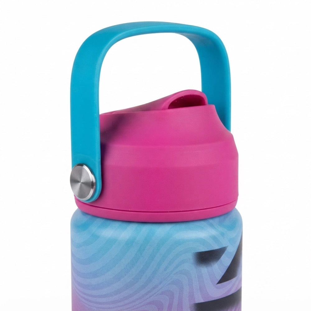 Borraccia Termica Seven Girl dettaglio tappo rosa con coperchio antipolvere e cannuccia in silicone aperta