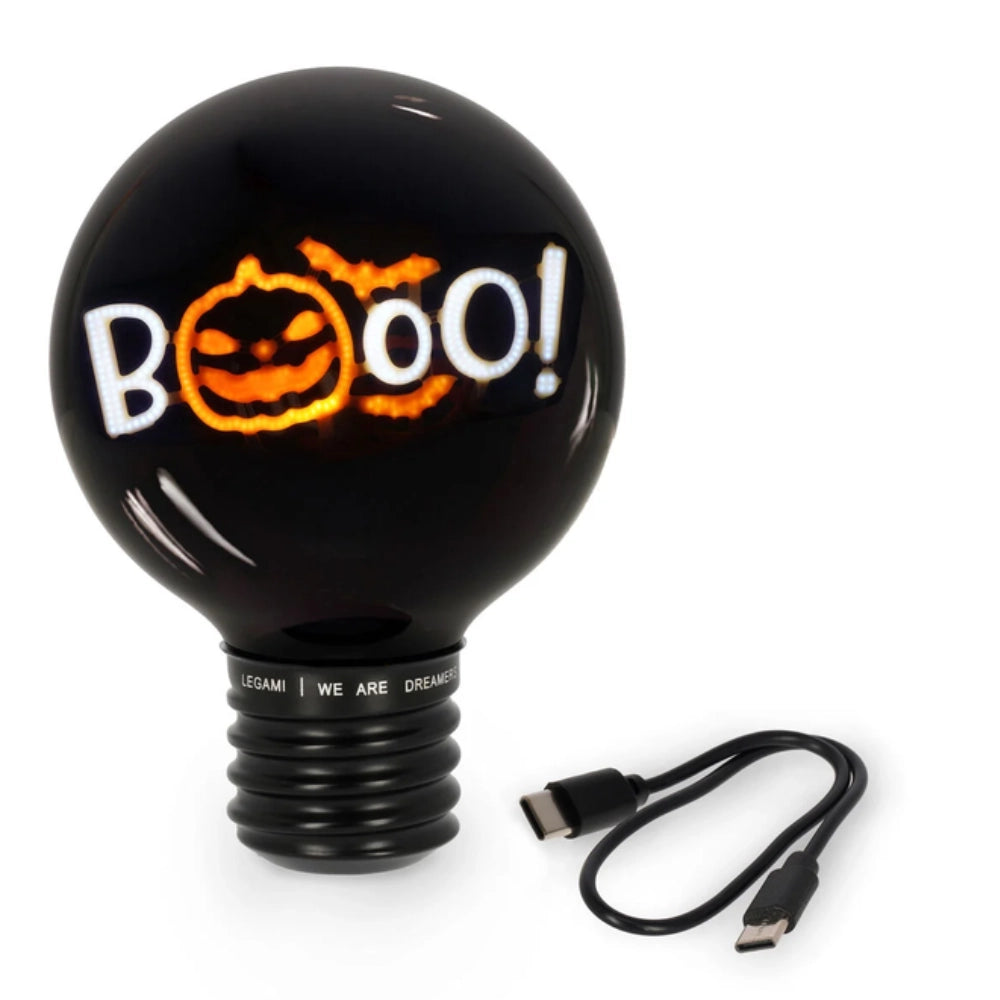 Lampada Legami Bulb Fiction XL Halloween accesa con cavo USB-C incluso su sfondo bianco