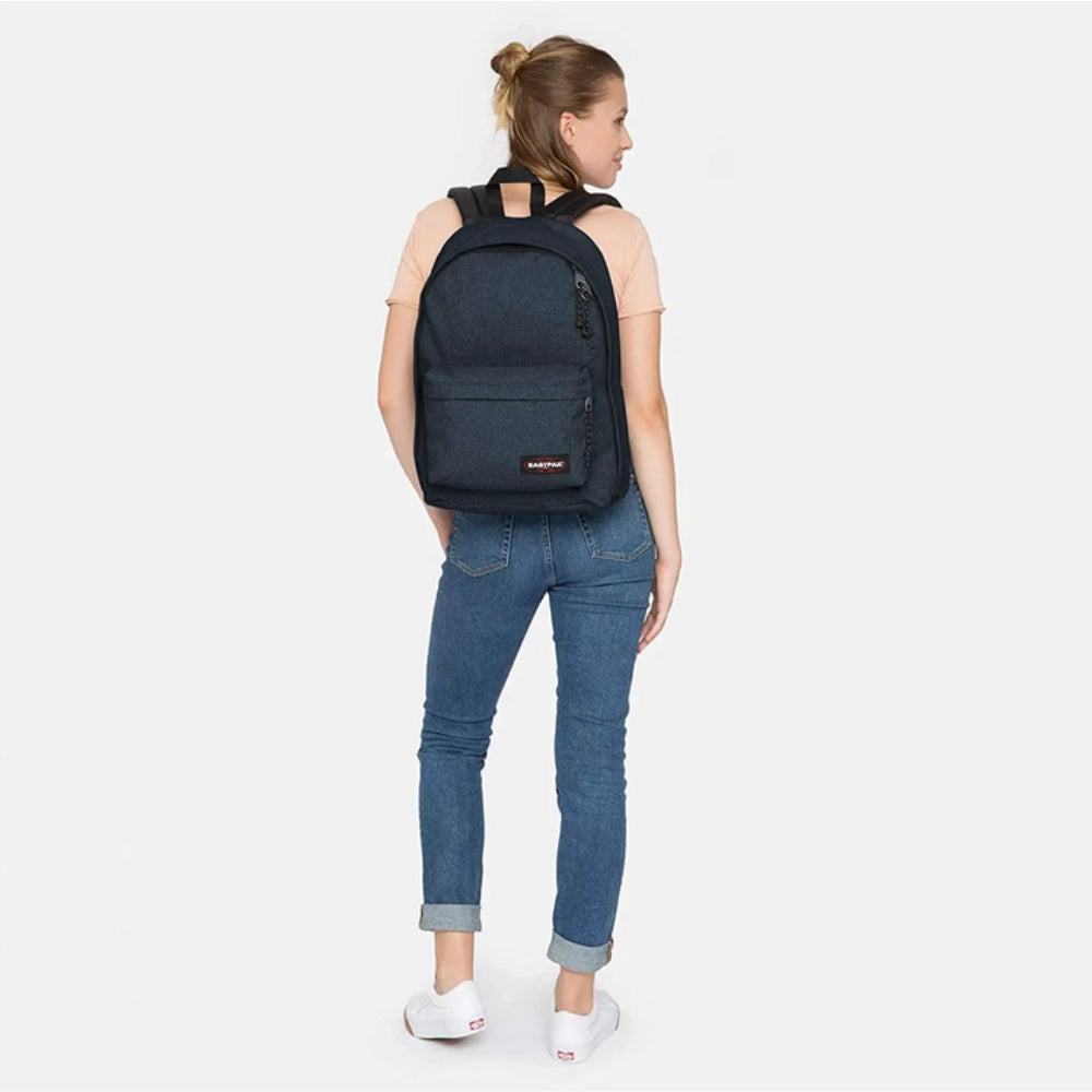 Zaino Eastpak Out Of Office Triple Denim – 27L